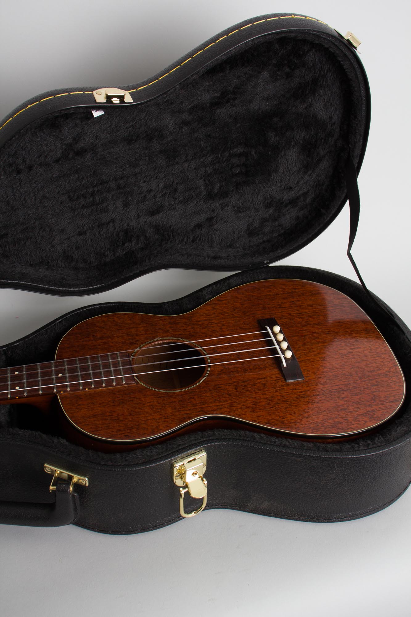 C. F. Martin Style 51 Baritone Baritone Ukulele (1960s)