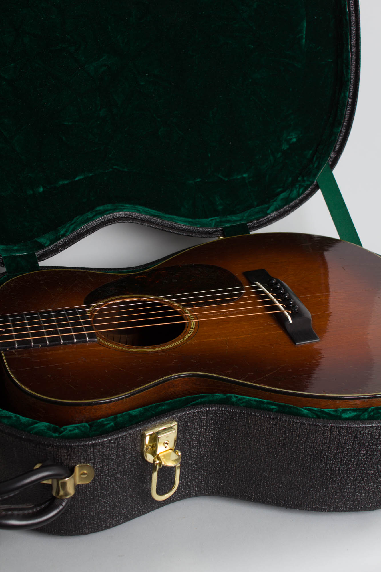 C. F. Martin 0-18 Shade Top Flat Top Acoustic Guitar (1932)
