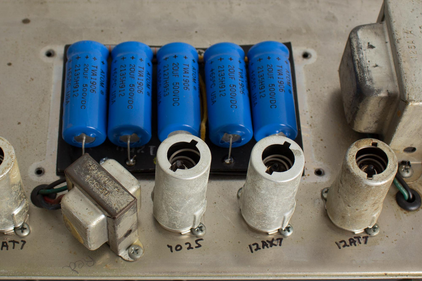 Fender Deluxe Reverb Tube Amplifier (1966)