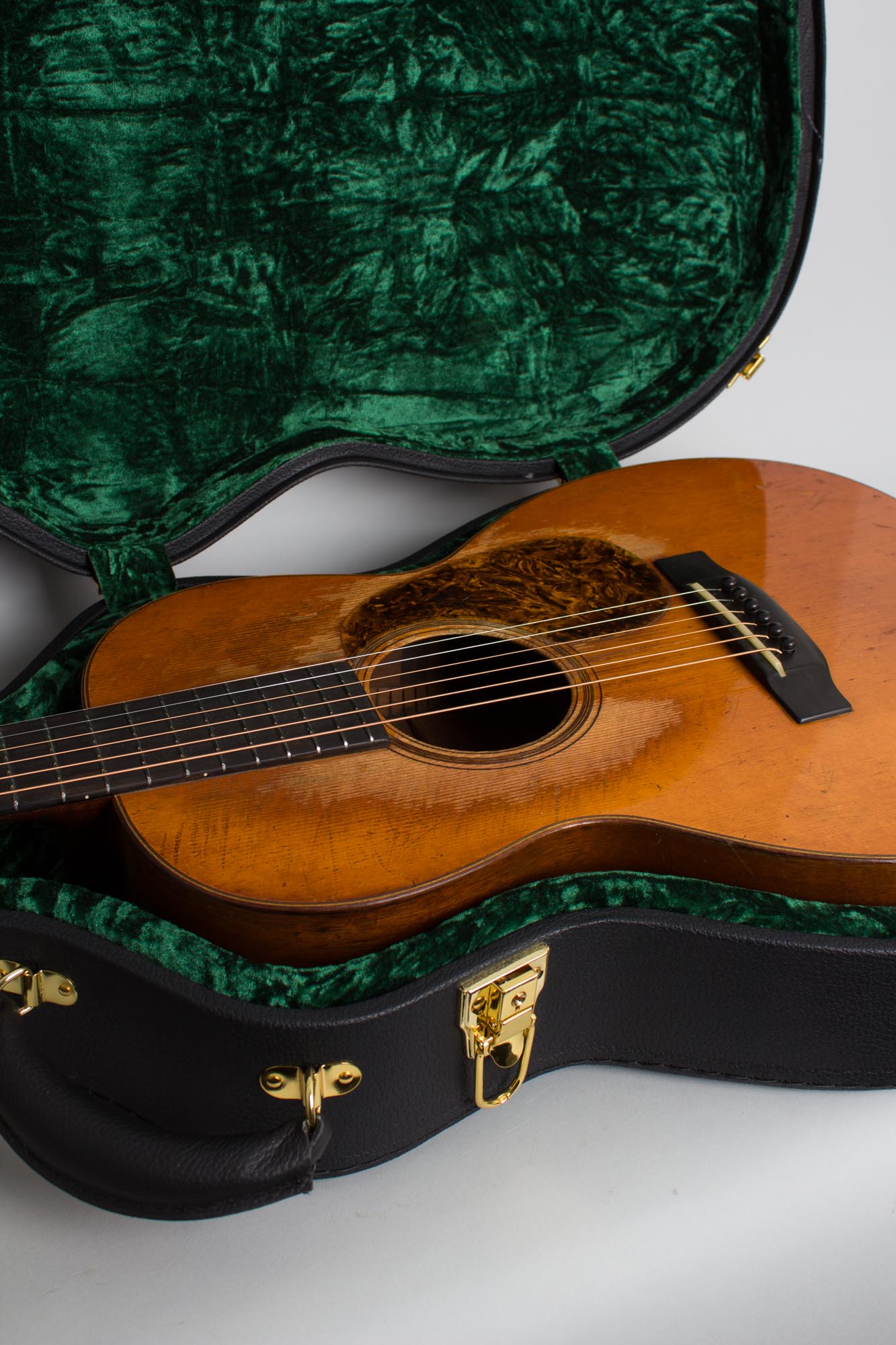 C. F. Martin 00-18 Flat Top Acoustic Guitar (1932)