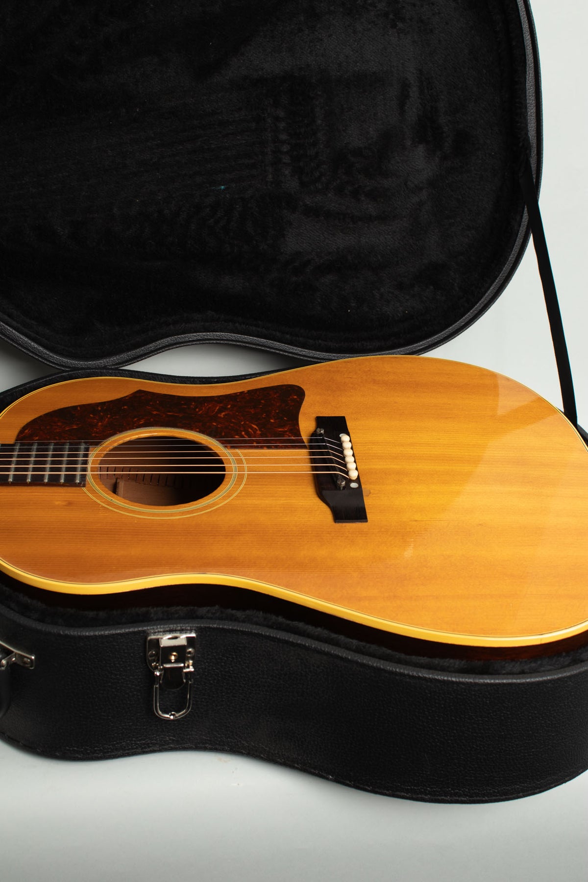 Gibson J-50 Flat Top Acoustic Guitar (1965)