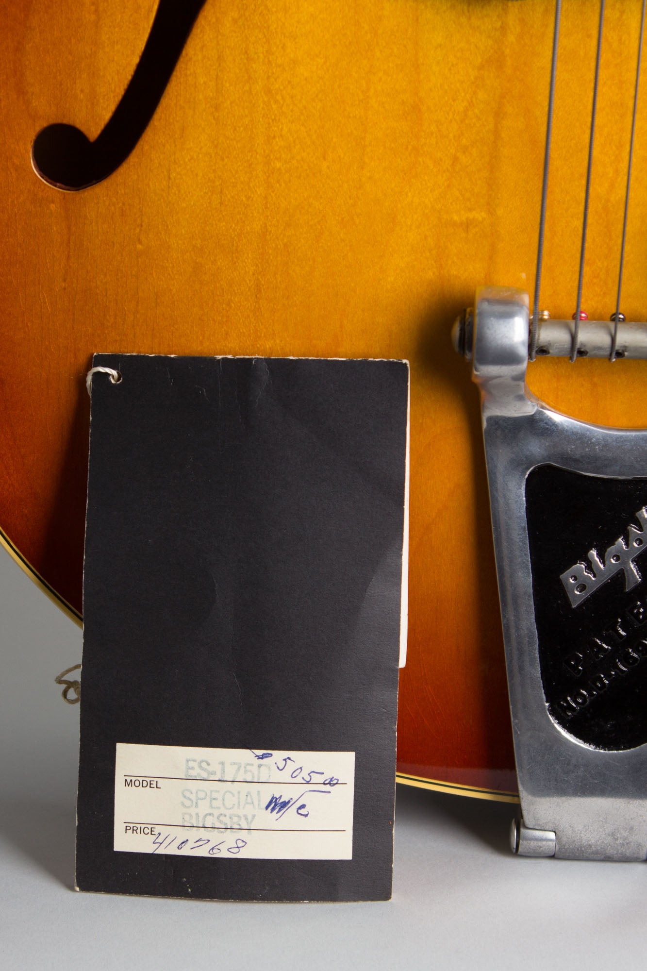 Gibson ES-175D Special Bigsby Arch Top Hollow Body Electric Guitar (1966)