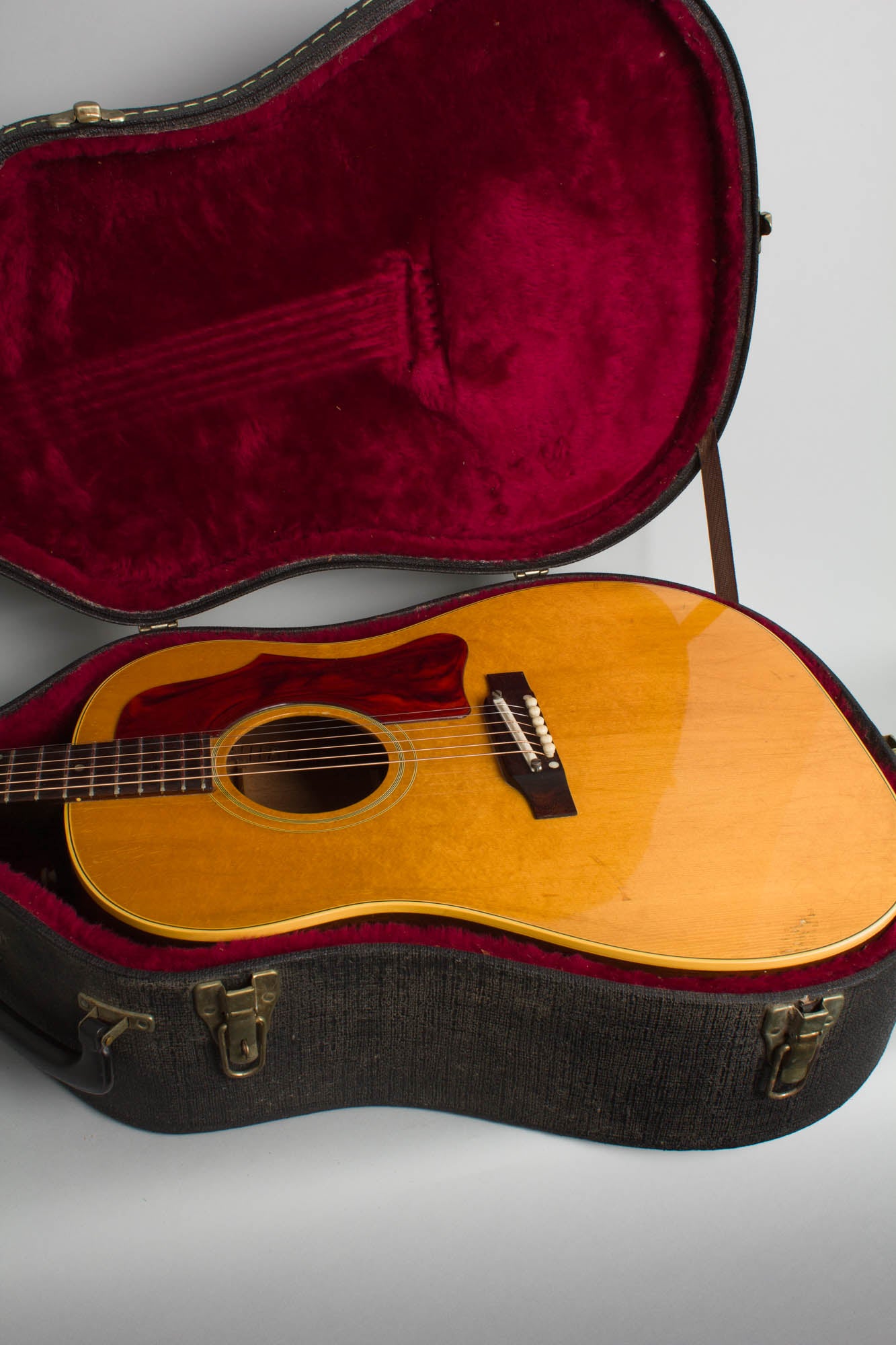 Gibson J-50 Adj. Flat Top Acoustic Guitar (1965)