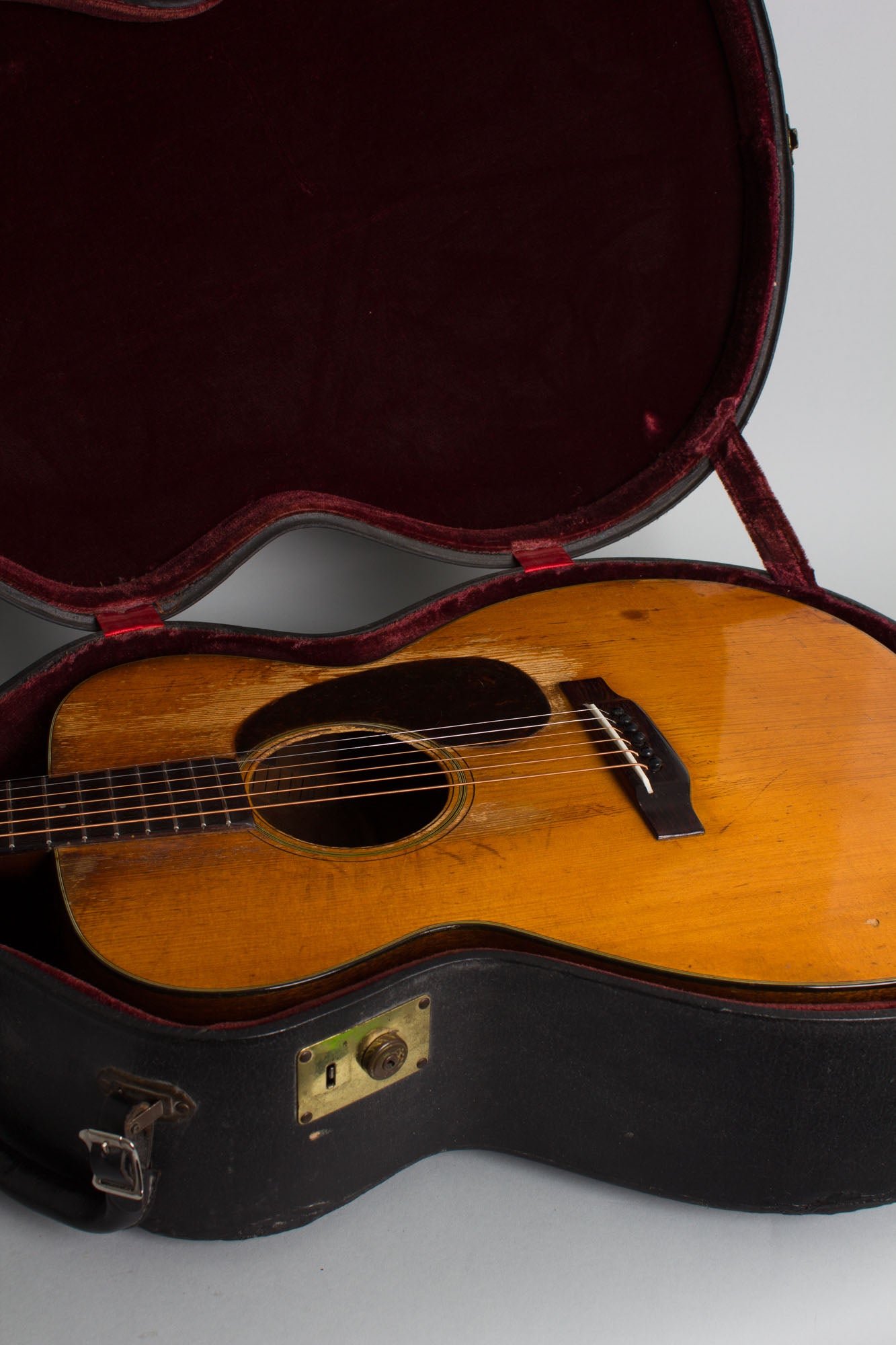 C. F. Martin 000-18 Flat Top Acoustic Guitar (1944)