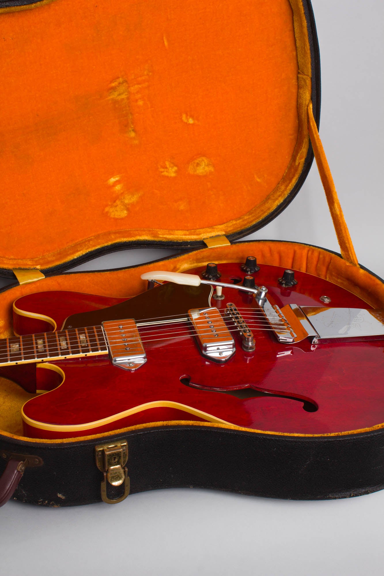 Gibson ES-330TDC Thinline Hollow Body Electric Guitar (1967)