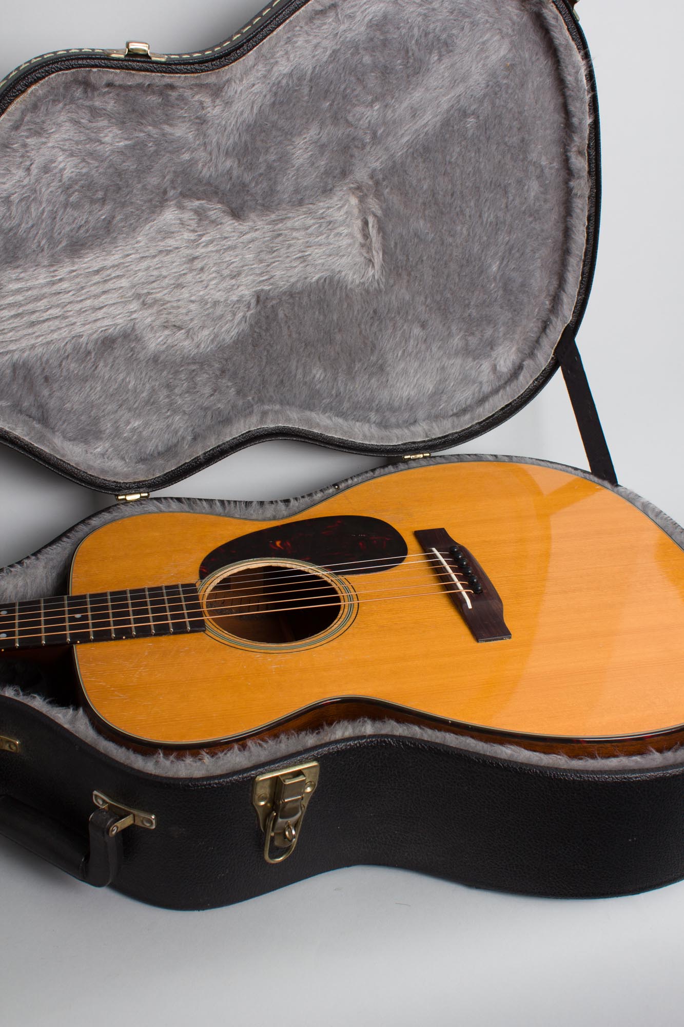 C. F. Martin 000-18 Flat Top Acoustic Guitar (1963)