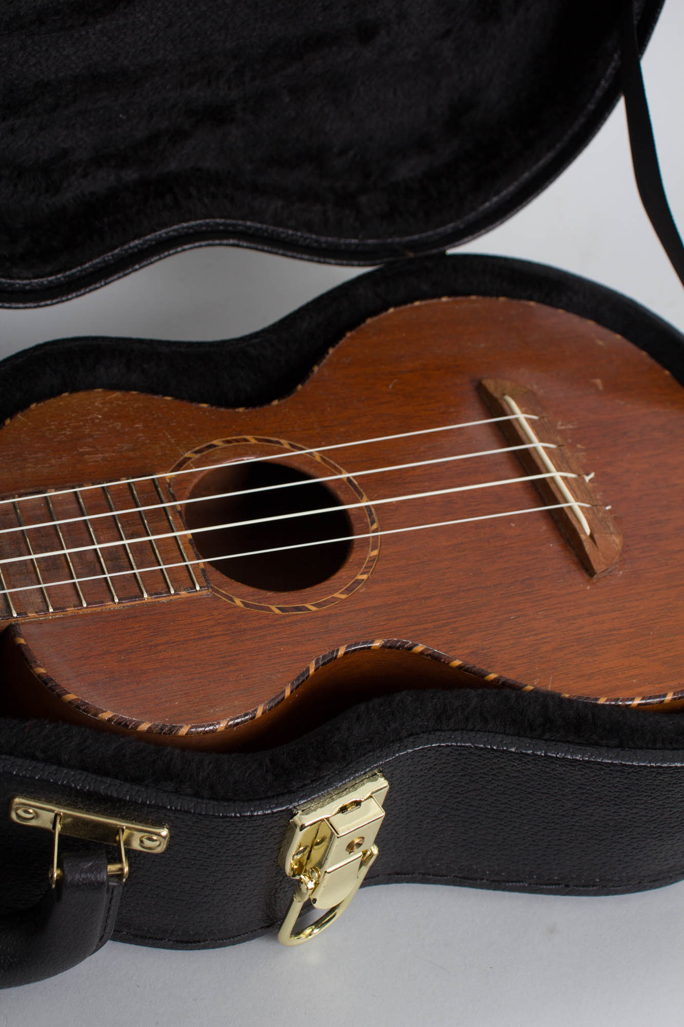 Schireson Brothers Hollywood Tenor Ukulele (1930)