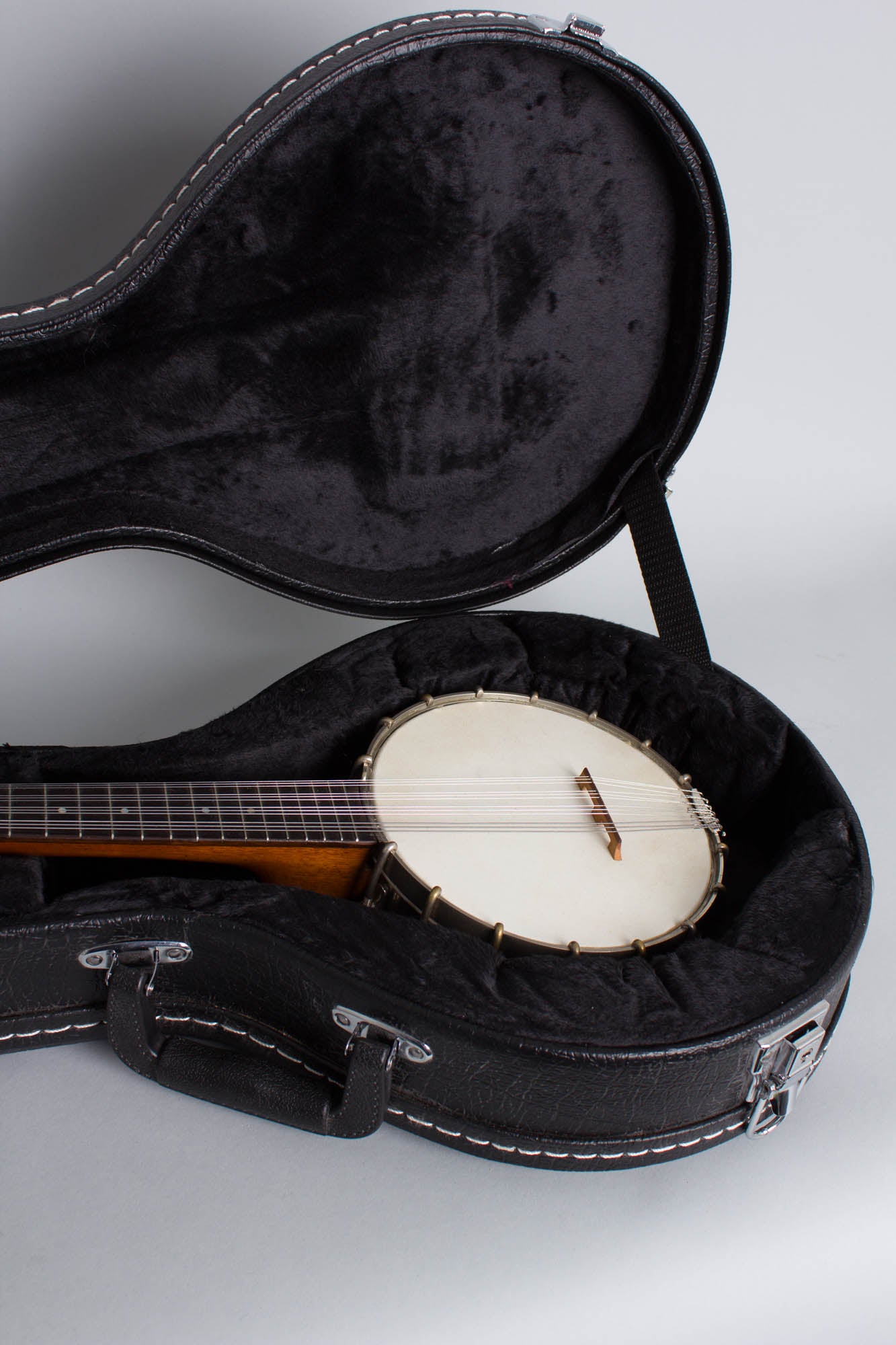Weymann 12 string Mandolin Banjo (1911)