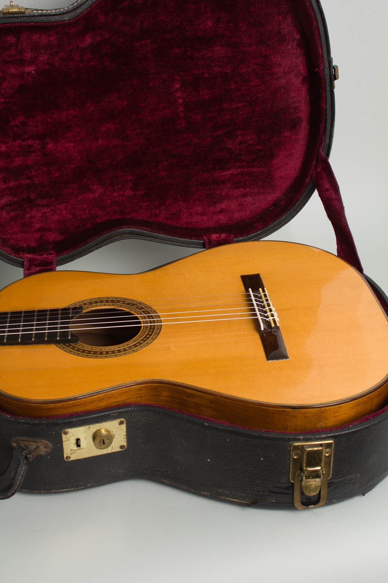 Goya G-50 Classical Guitar (1966)