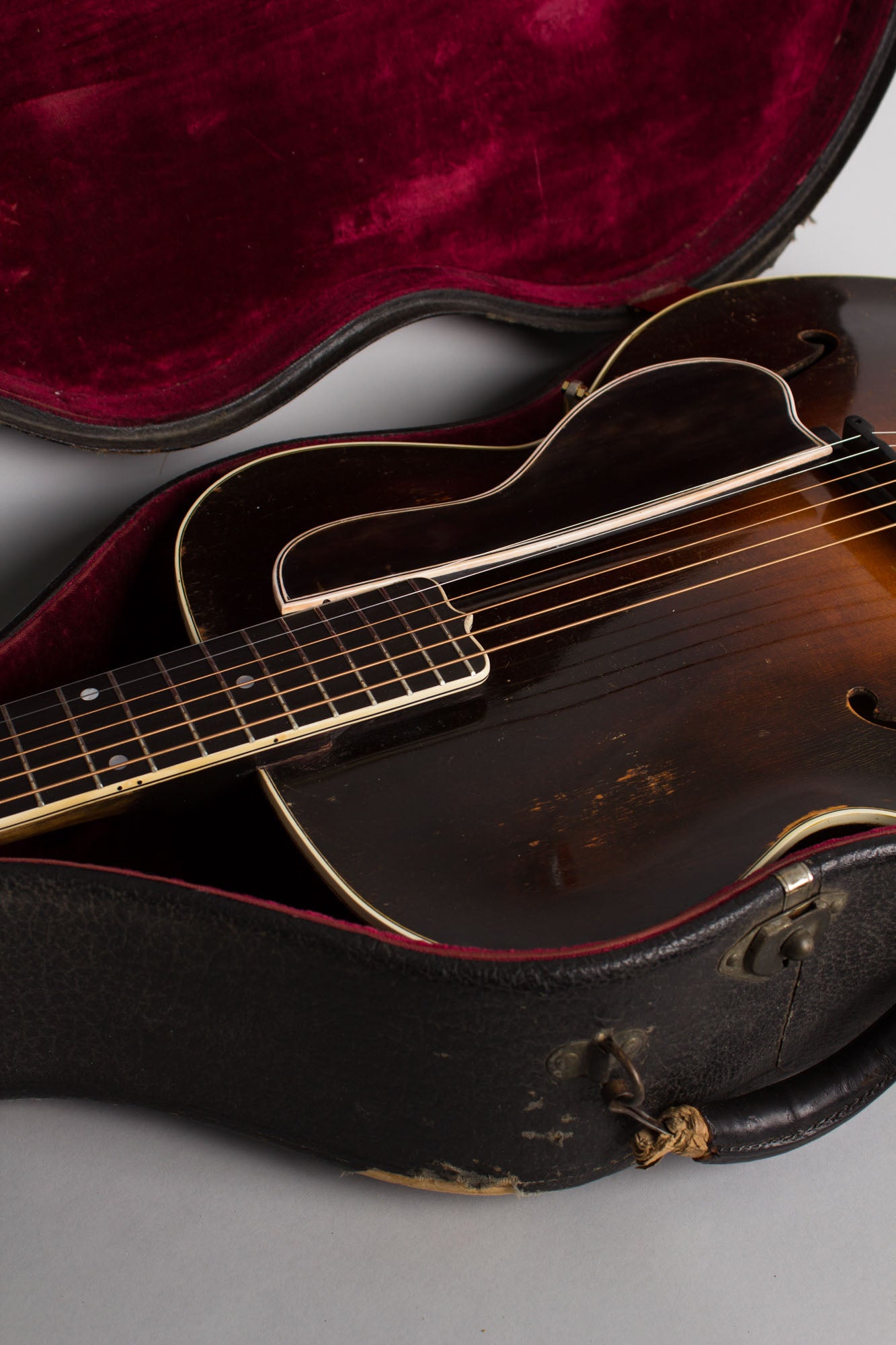 Gibson L-5 Arch Top Acoustic Guitar (1931)