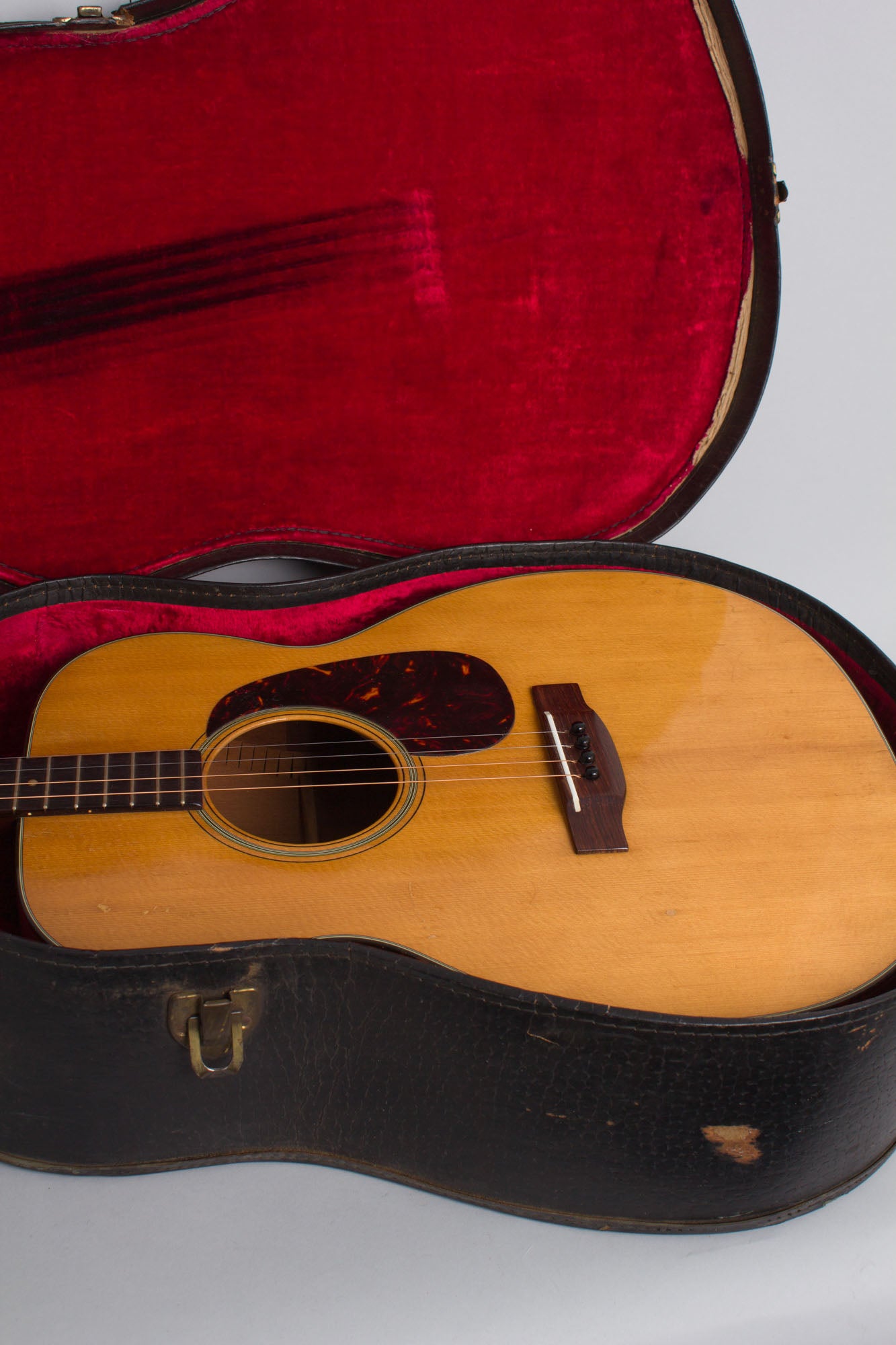 C. F. Martin 0-18T Flat Top Tenor Guitar (1962)