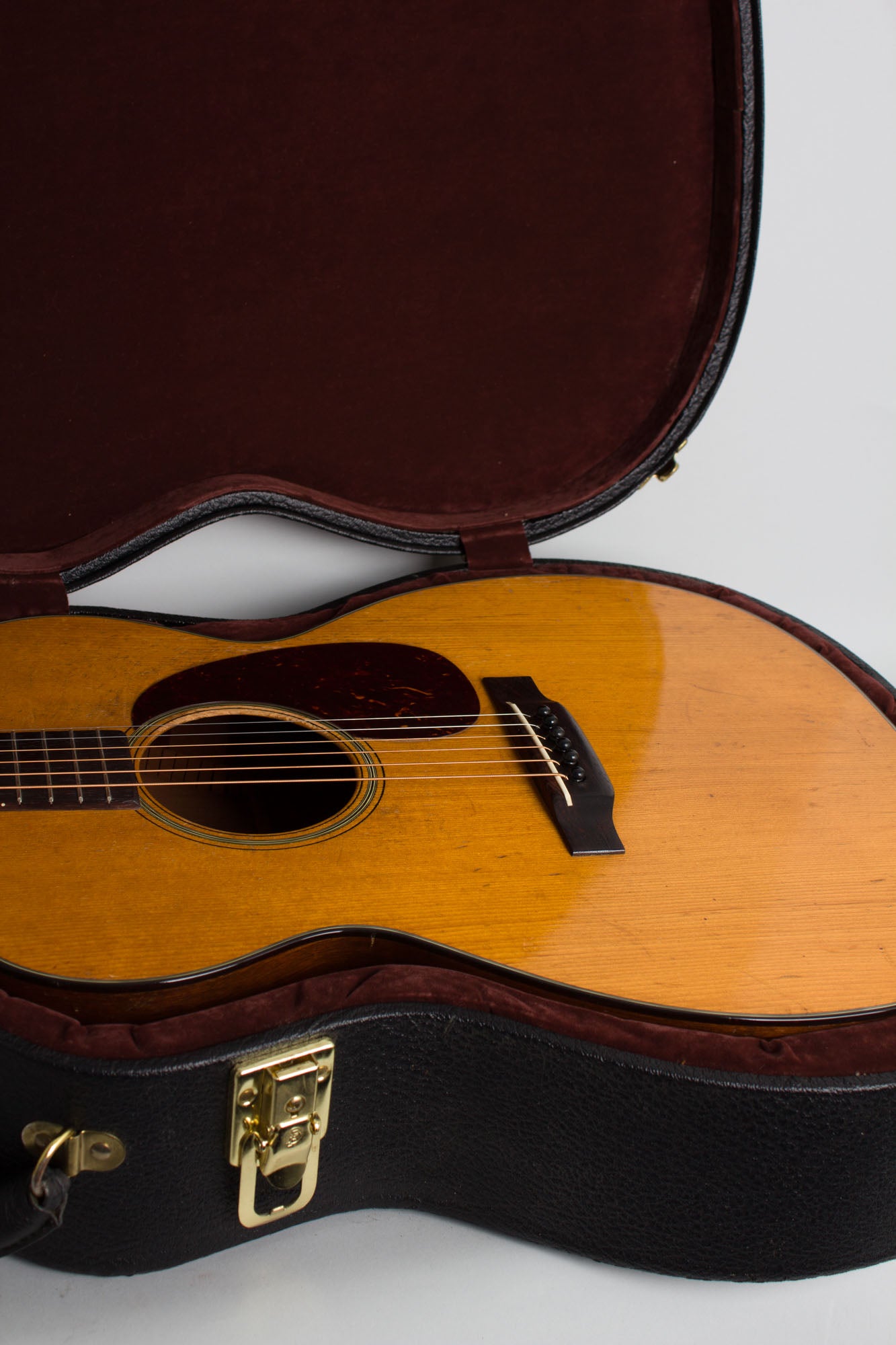 C. F. Martin 000-18 Flat Top Acoustic Guitar (1949)