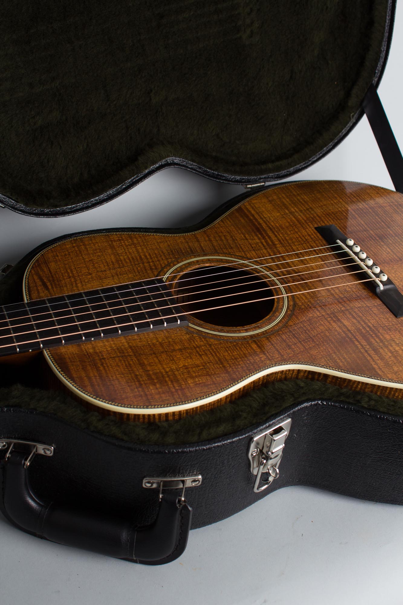 C. F. Martin 0-28K Flat Top Acoustic Guitar (1927)