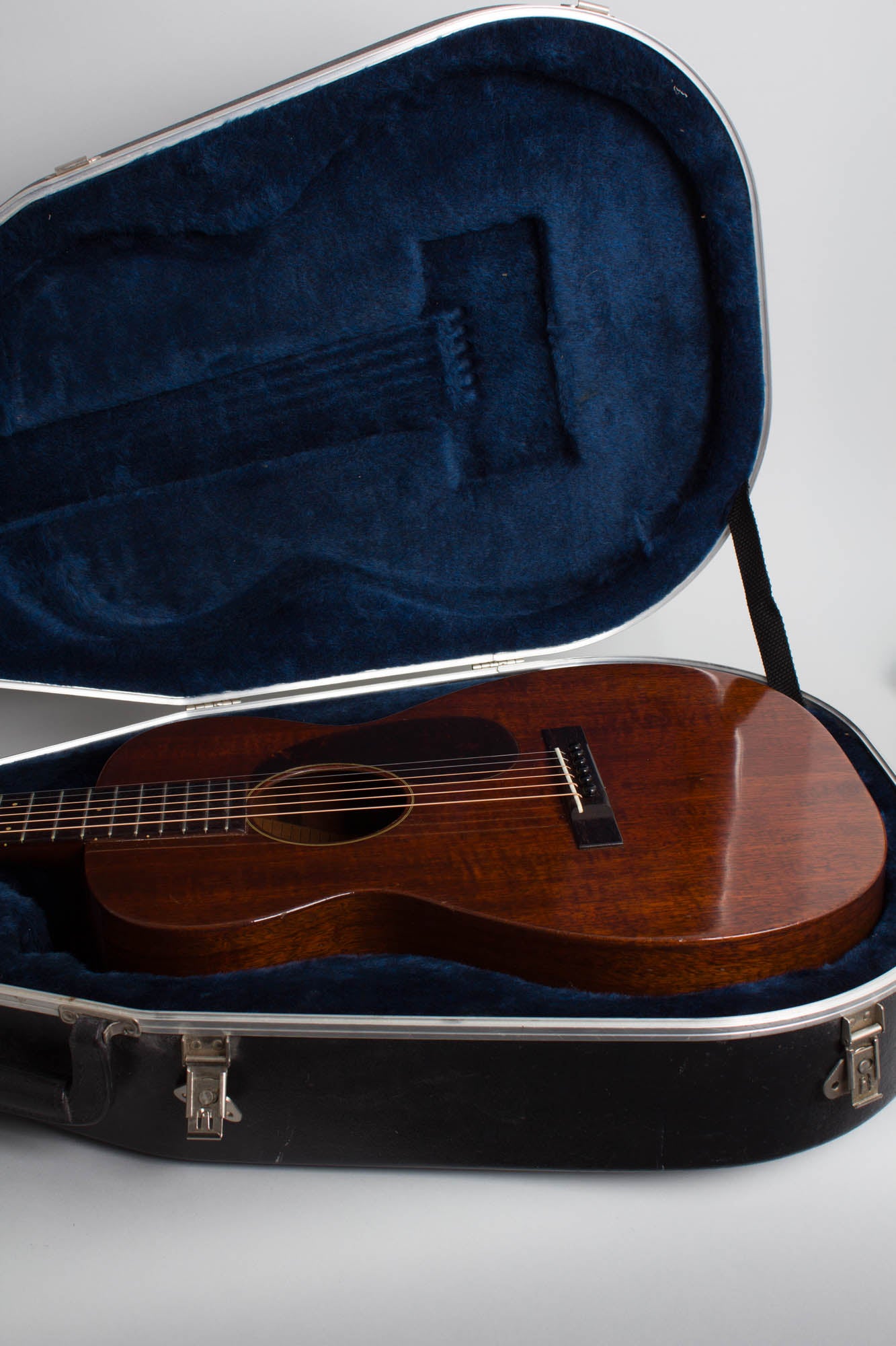 C. F. Martin 0-17 Flat Top Acoustic Guitar (1936)