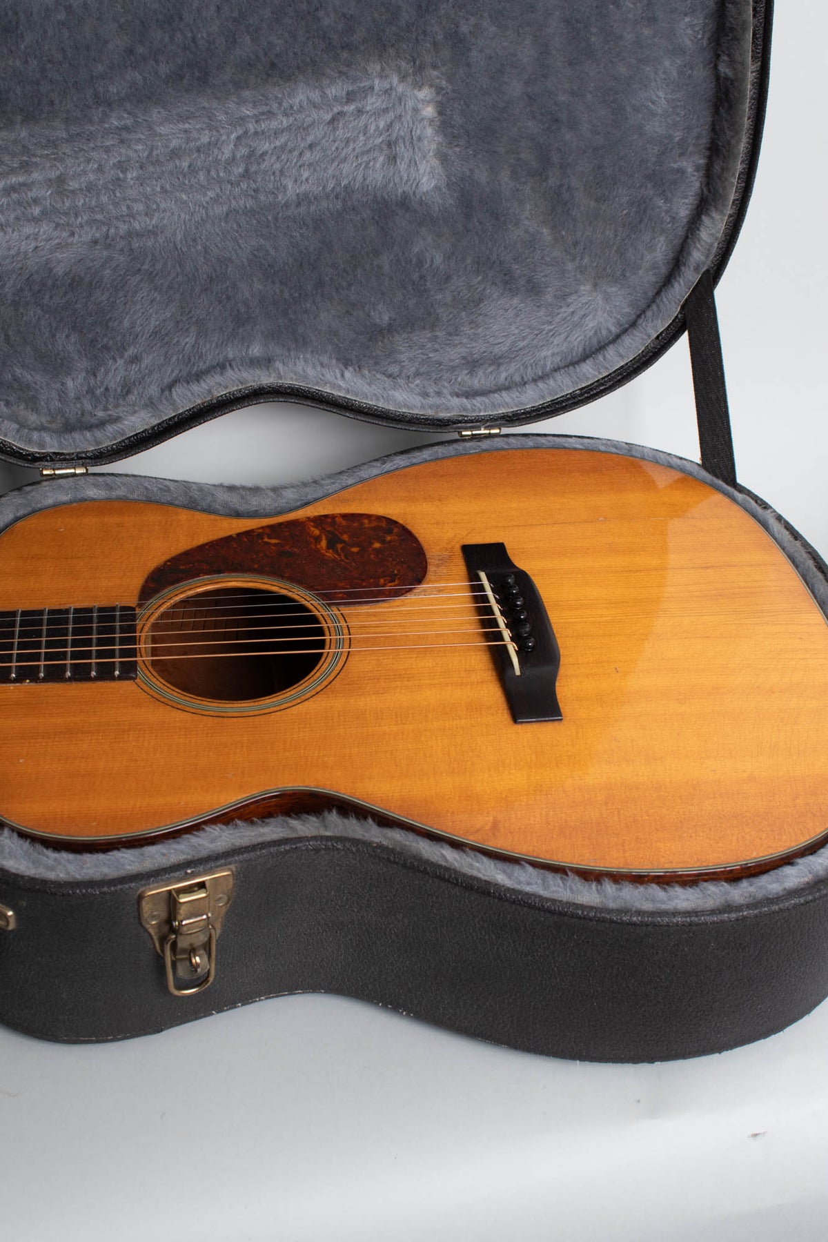 C. F. Martin 00-18 Flat Top Acoustic Guitar (1952)