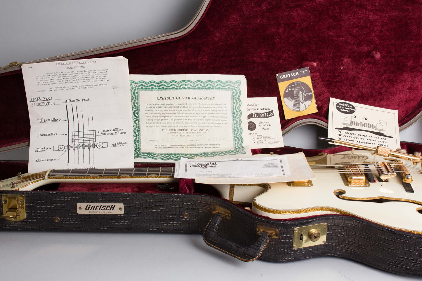 Gretsch Model 6137 White Falcon Stereo Thinline Hollow Body Electric Guitar (1967)