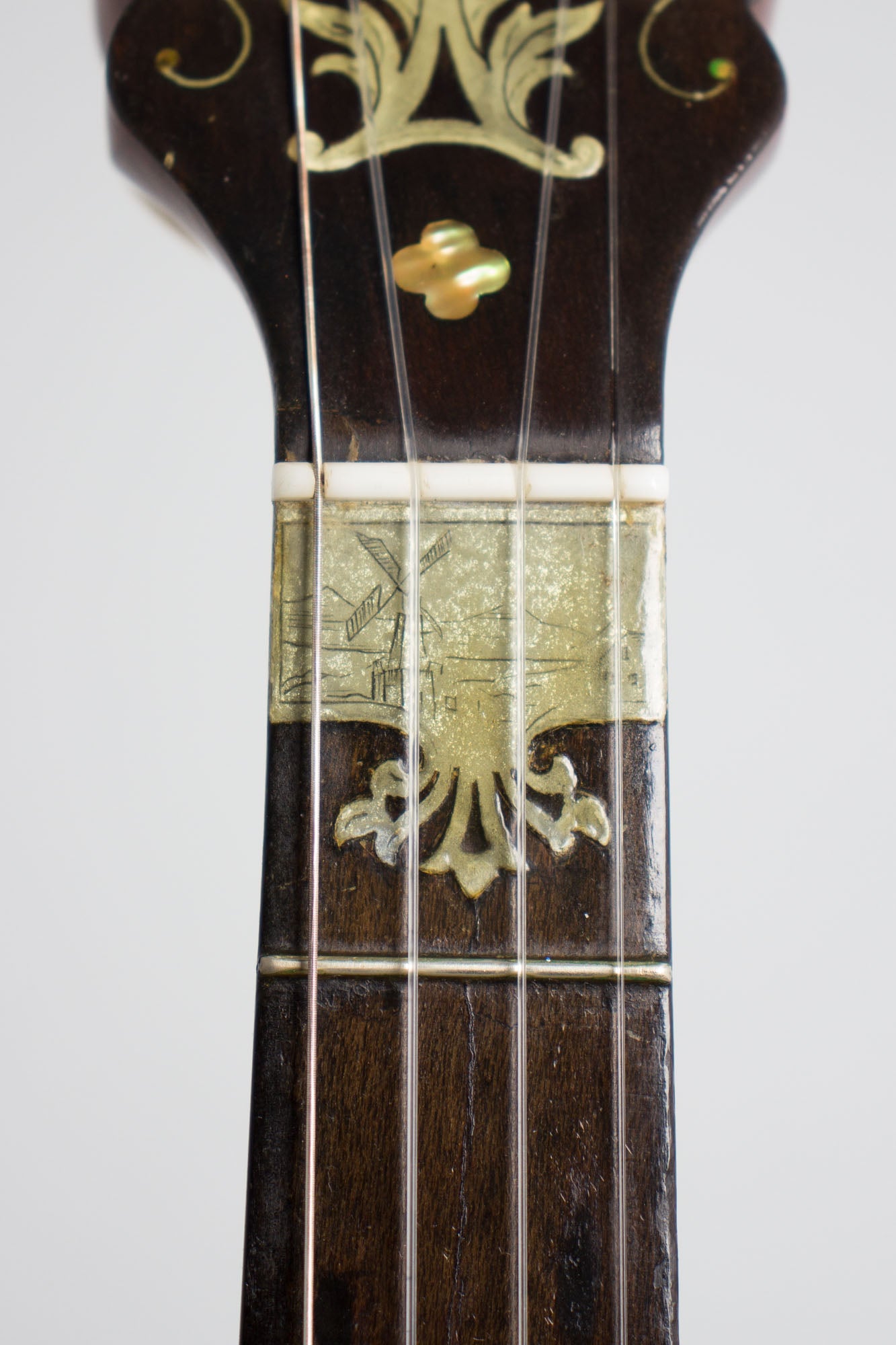 George C. Dobson Victor Superior 40 bracket 5 String Banjo (1888)