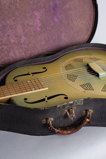 National Triolian Resophonic Guitar (1931)