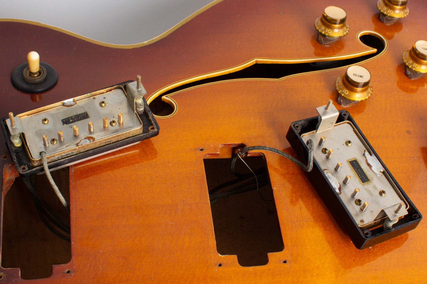 Gibson Super 400 CES Arch Top Hollow Body Electric Guitar (1960)