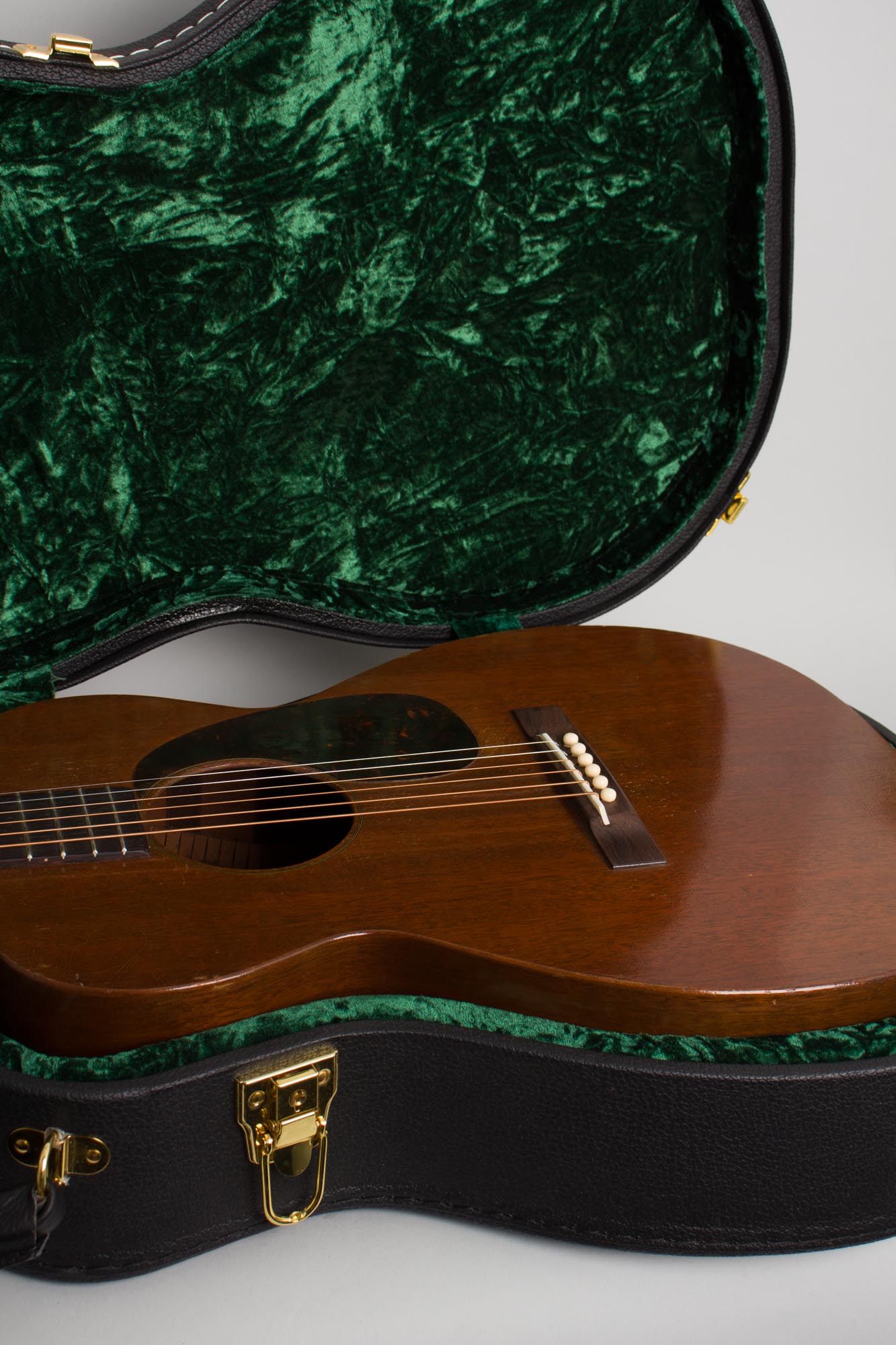 C. F. Martin 0-15 Flat Top Acoustic Guitar (1942)