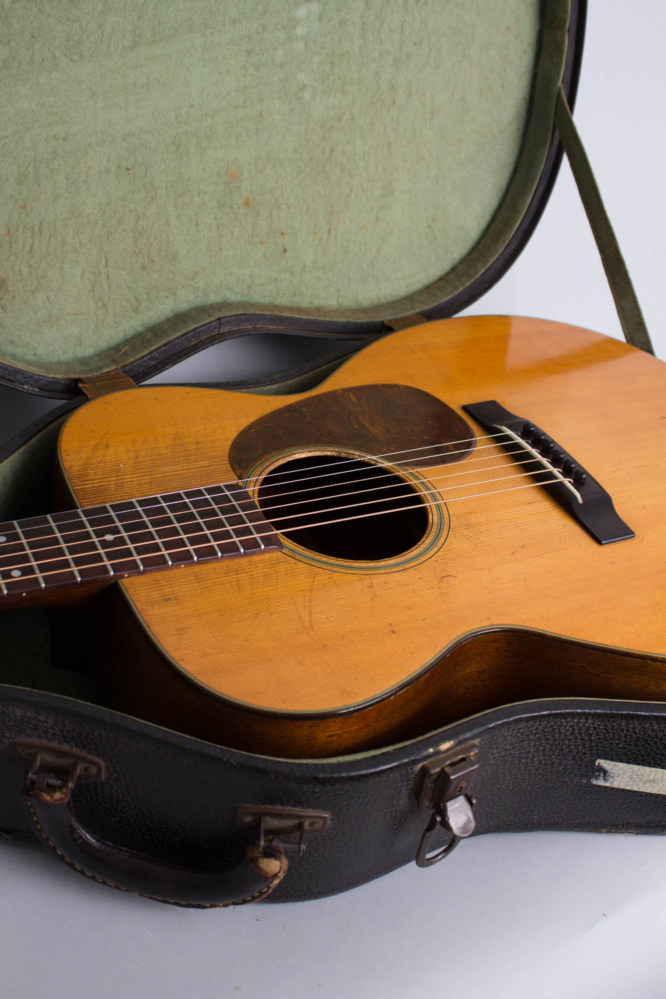 C. F. Martin 000-18 Flat Top Acoustic Guitar (1945)