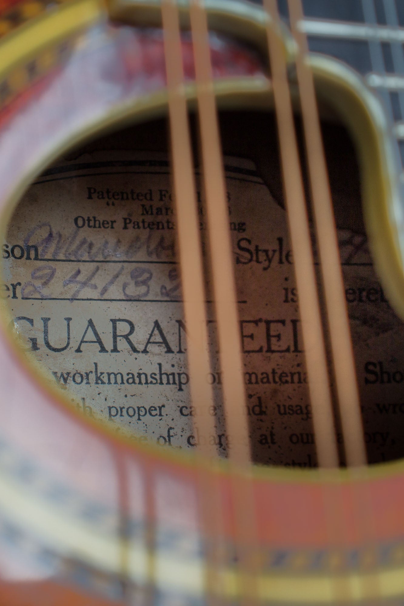 Gibson F-4 Carved Top Mandolin (1914)