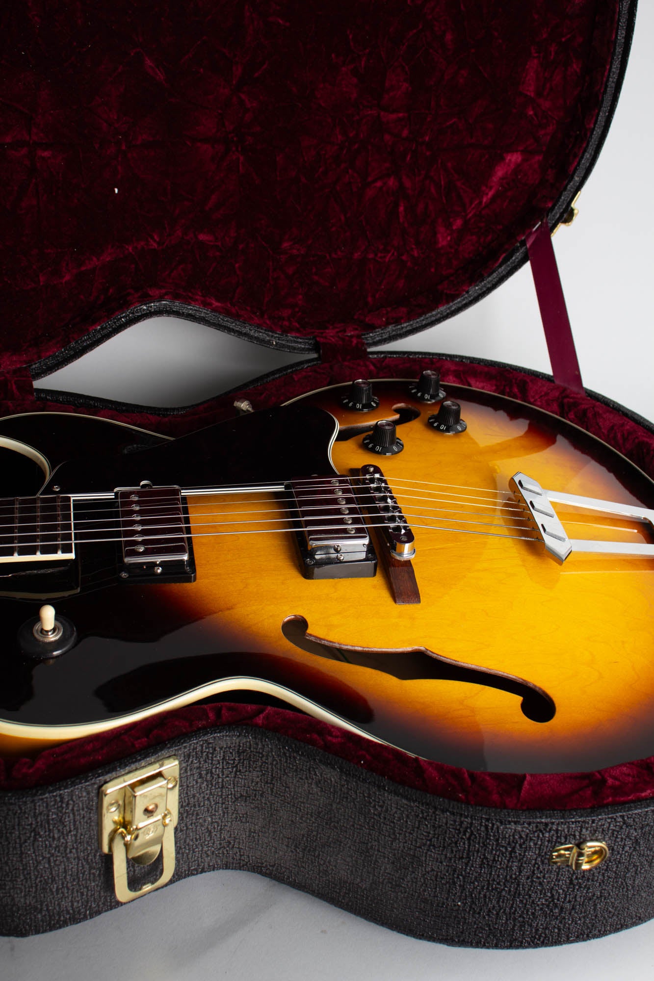 Gibson ES-175D Arch Top Hollow Body Electric Guitar (1978)
