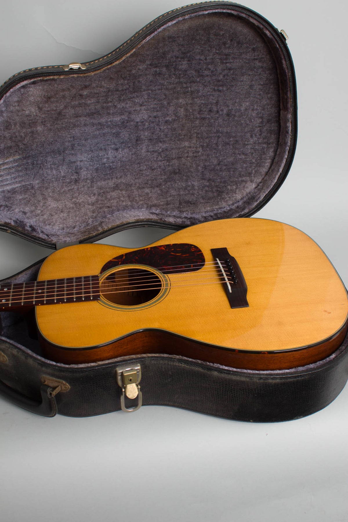 C. F. Martin 0-18 Flat Top Acoustic Guitar (1962)