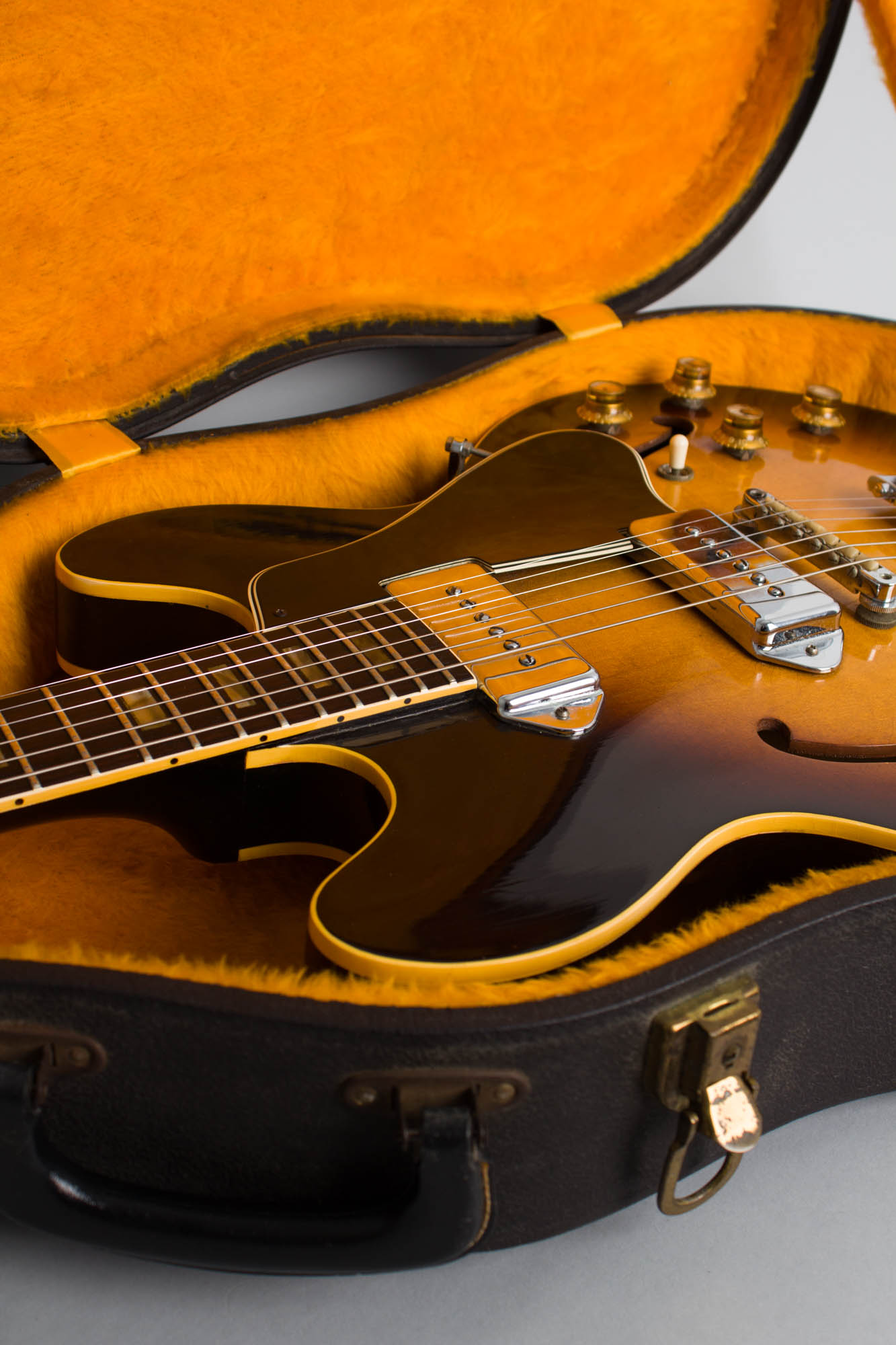 Gibson ES-330TD Thinline Hollow Body Electric Guitar (1966)
