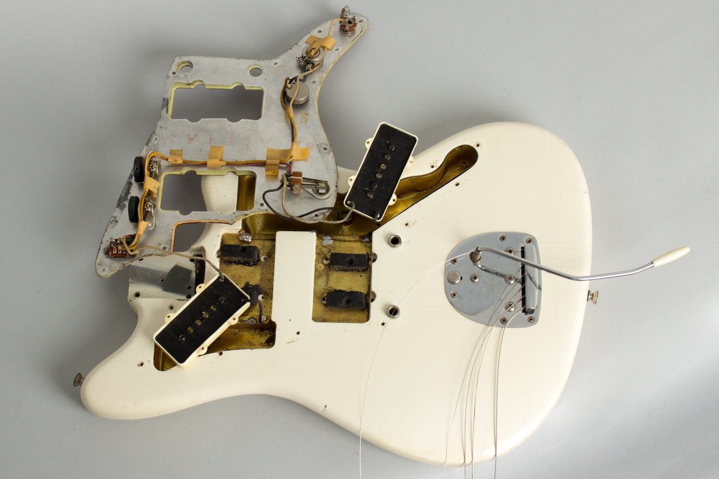 Fender Jazzmaster Solid Body Electric Guitar (1963)