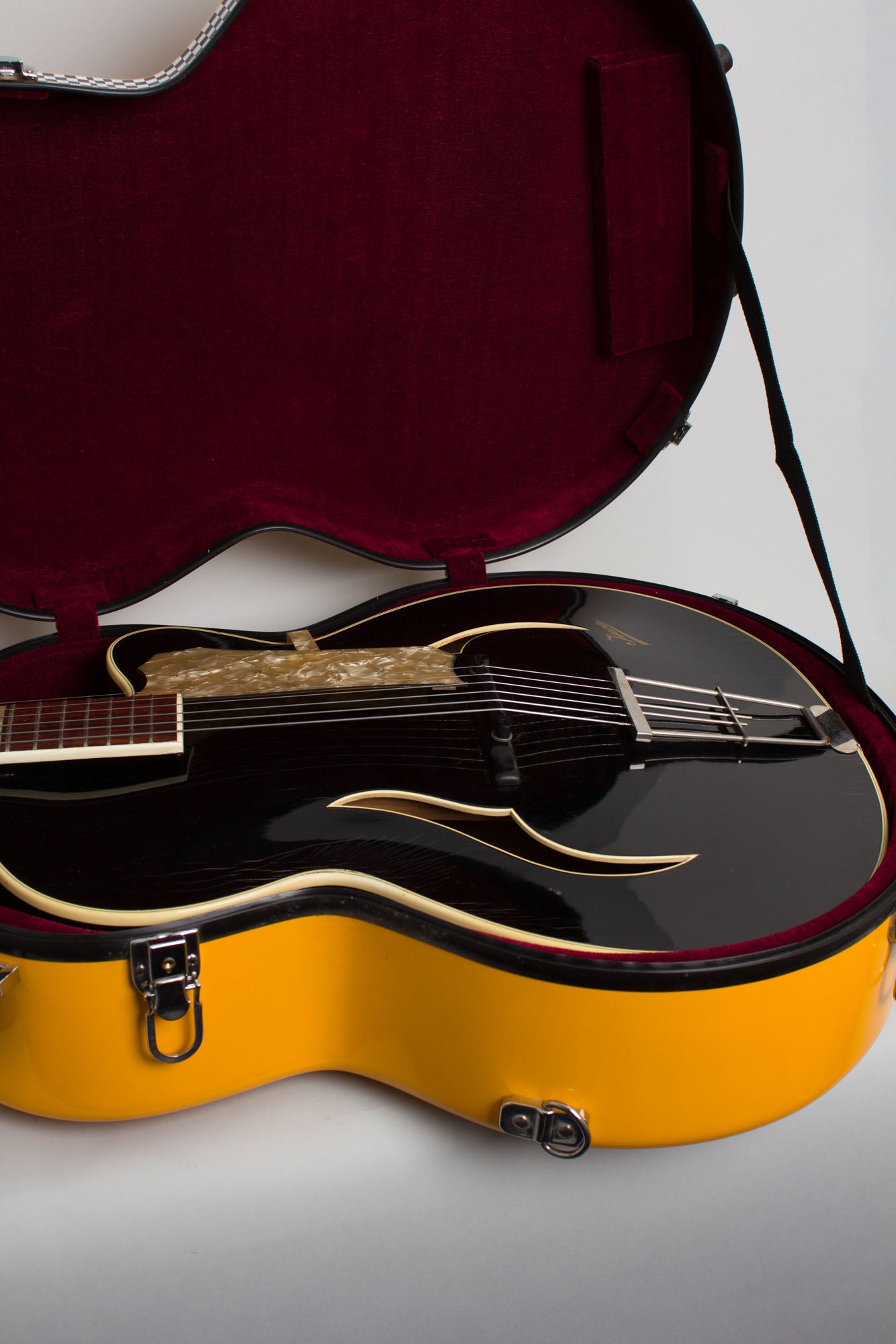 Isana Black Pearl Arch Top Acoustic Guitar (1959)