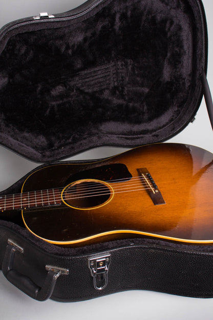 Gibson J-45 Flat Top Acoustic Guitar (1946)