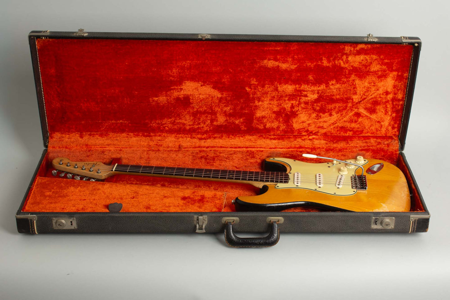 Fender Stratocaster Owned and extensively used by Elliott Sharp Solid Body Electric Guitar (1964)