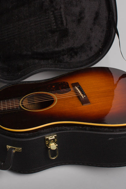 Gibson J-45 Flat Top Acoustic Guitar (1948-9)