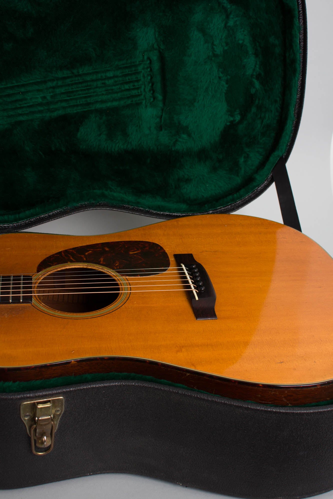 C. F. Martin D-18 Flat Top Acoustic Guitar (1960)