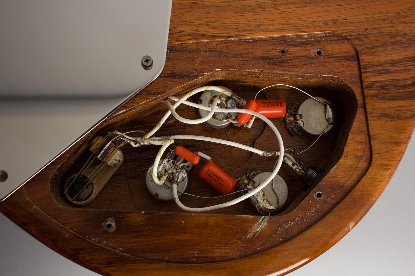 Travis Bean TB-1000A Solid Body Electric Guitar (1975)