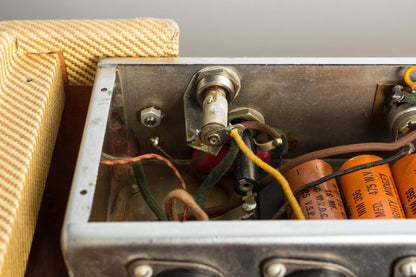 Fender Deluxe Tube Amplifier (1951)