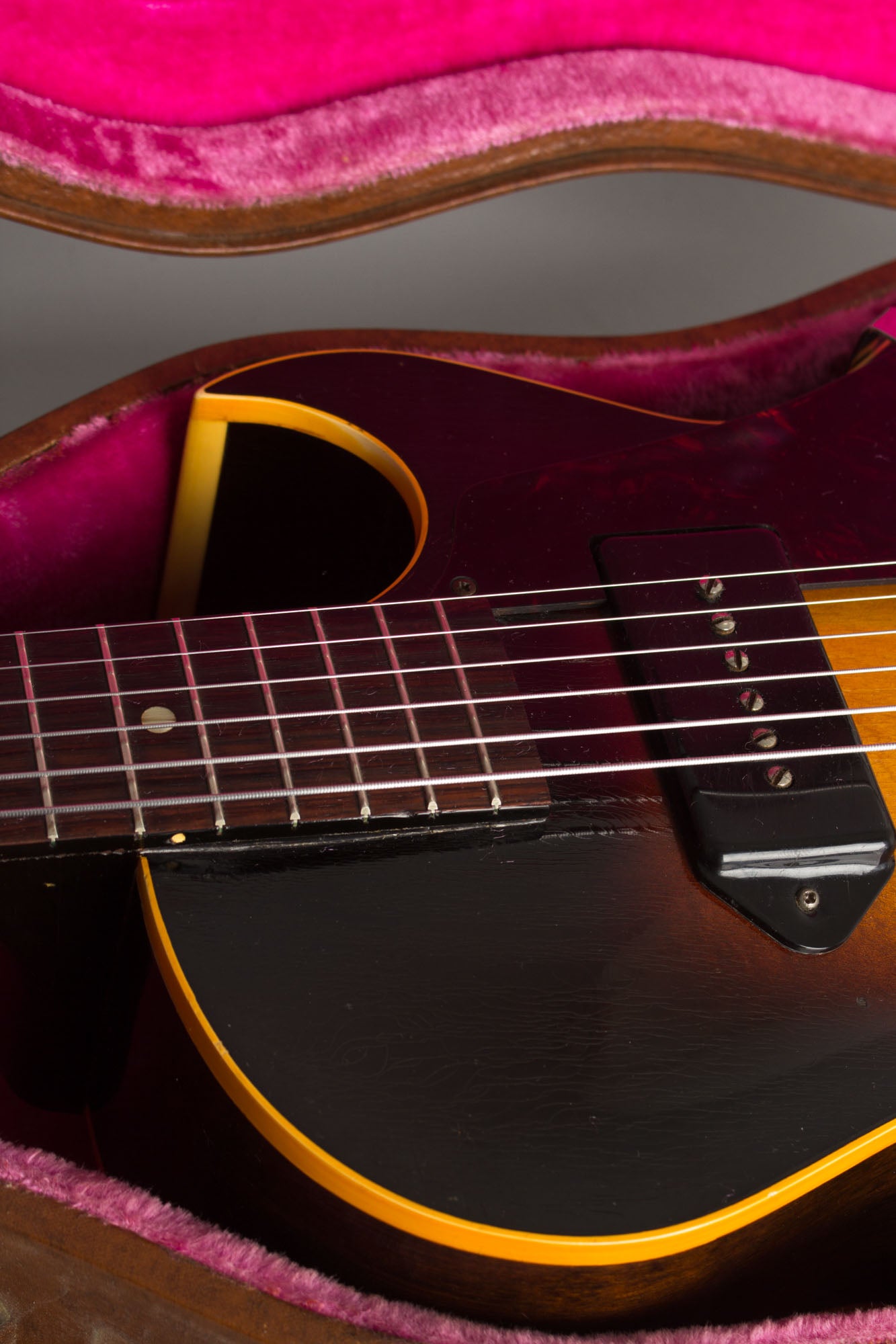 Gibson ES-140 Arch Top Hollow Body Electric Guitar (1956)