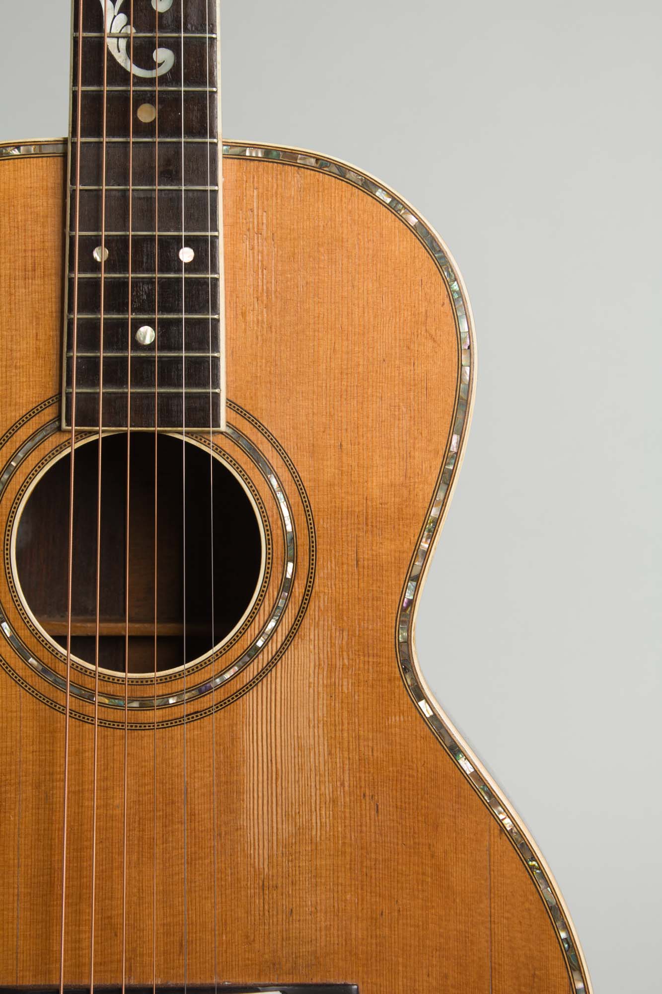 Regal Serenader Concert Size Flat Top Acoustic Guitar (1928)