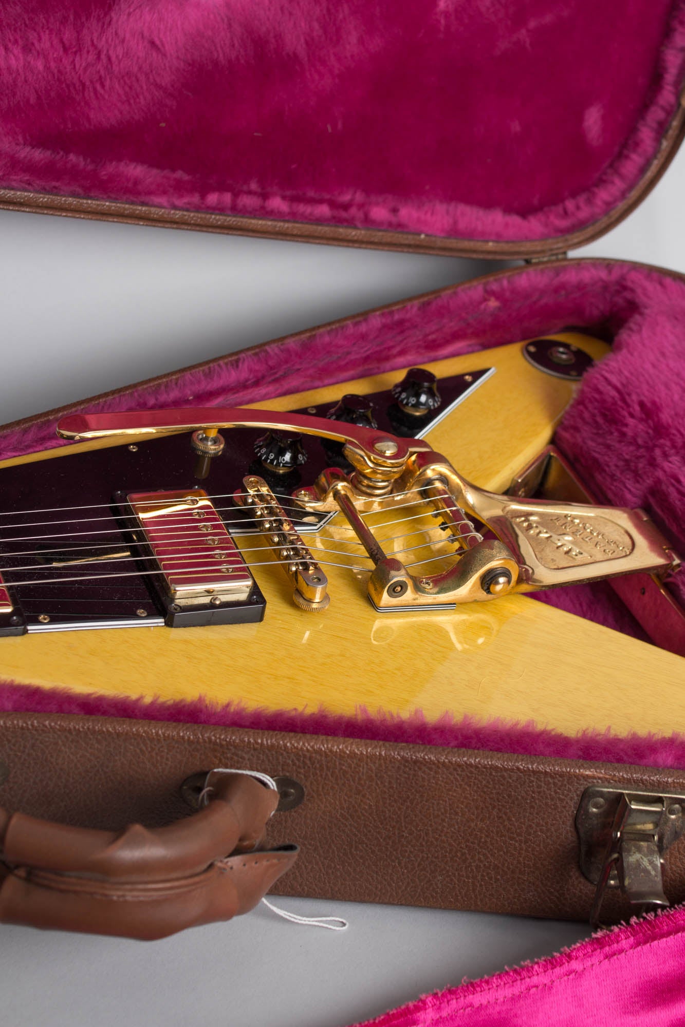 Gibson Flying V Lonnie Mack Solid Body Electric Guitar (1998)