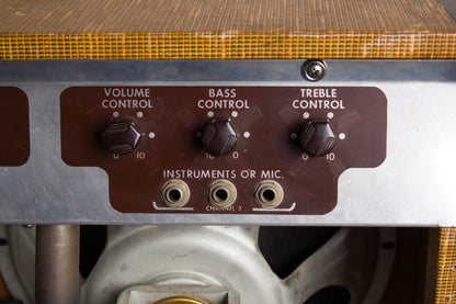 Danelectro Silvertone Model 1336 Tube Amplifier (1956)