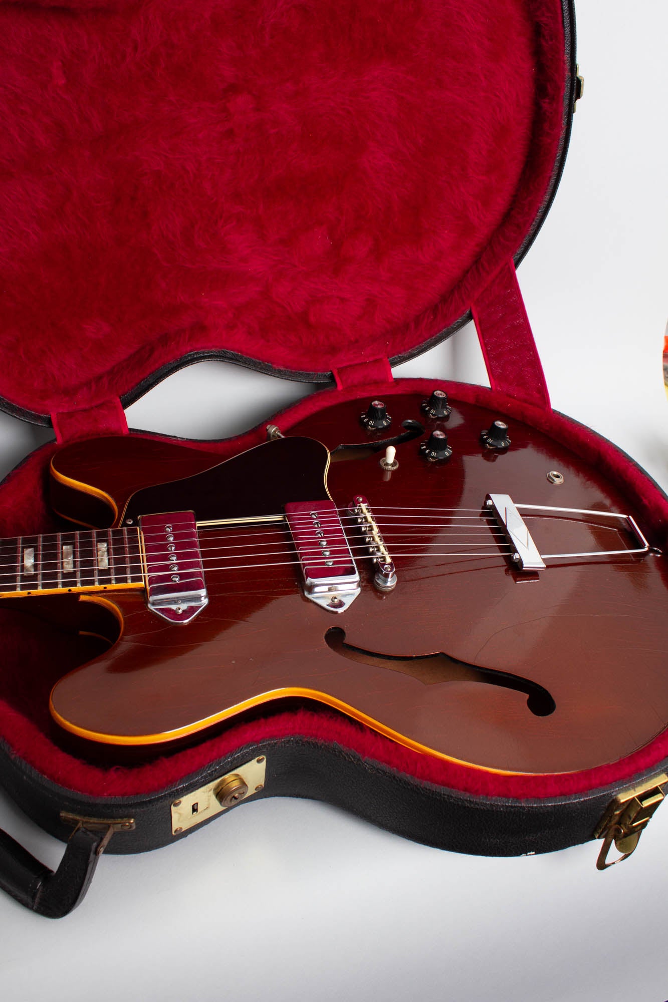 Gibson ES-330TD Thinline Hollow Body Electric Guitar (1968)