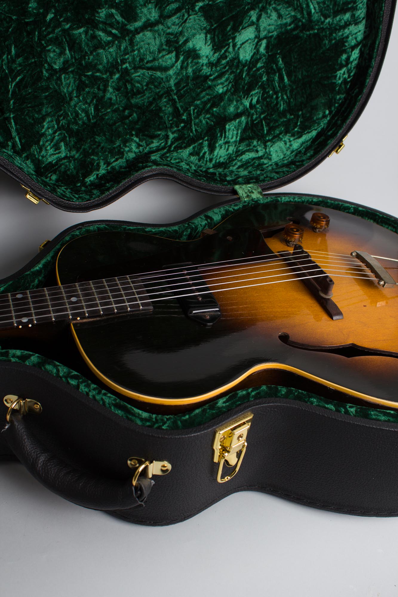 Gibson ES-125 Arch Top Hollow Body Electric Guitar (1953)