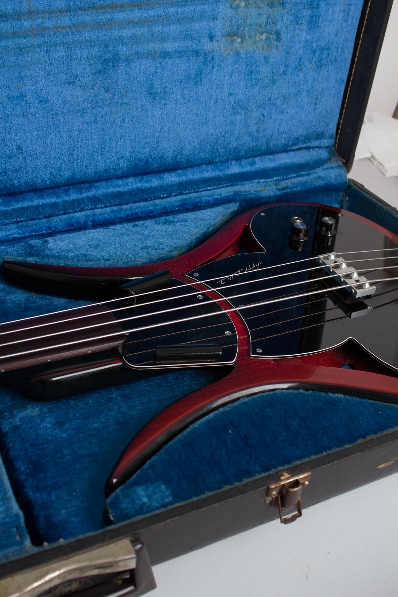 Ampeg AUSB-1 Electric Bass Guitar (1967)