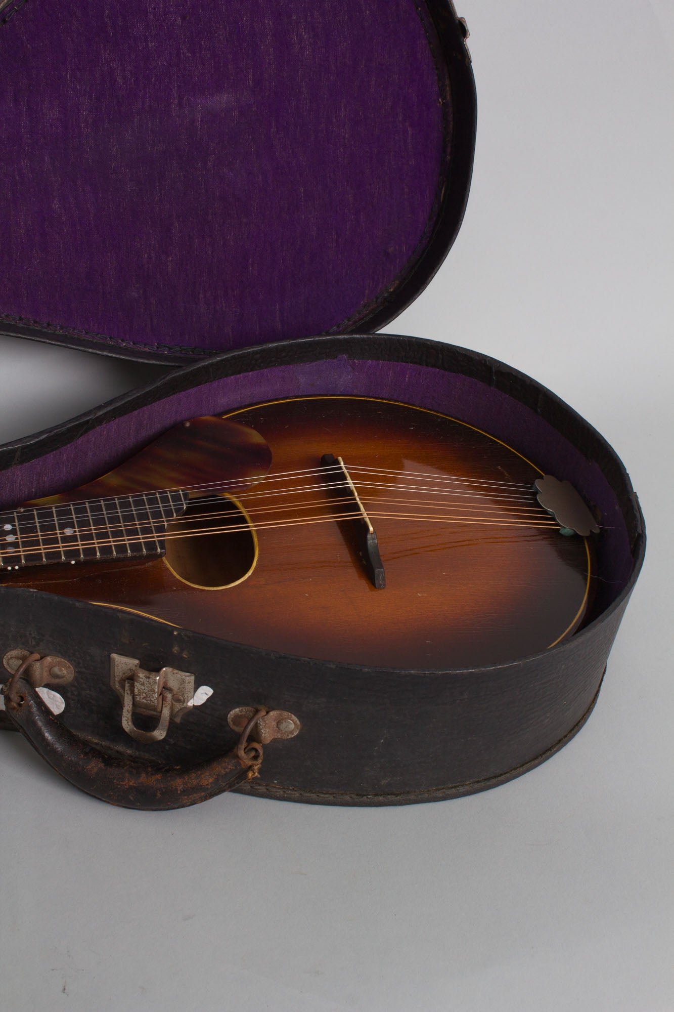 Stradolin Oval Hole Arch Top Mandolin (1936)