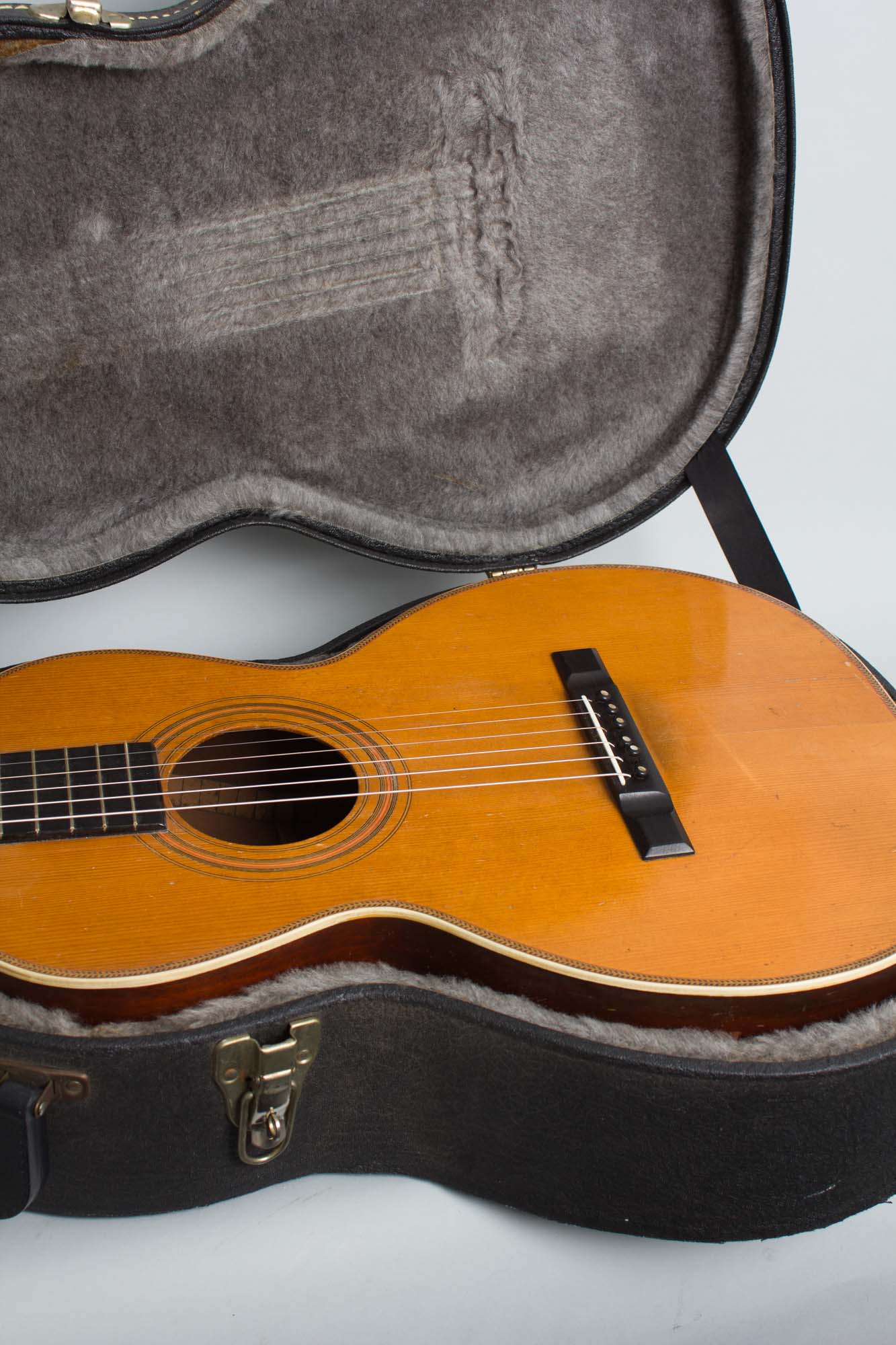 Lyon & Healy Chase Flat Top Acoustic Guitar (1910)