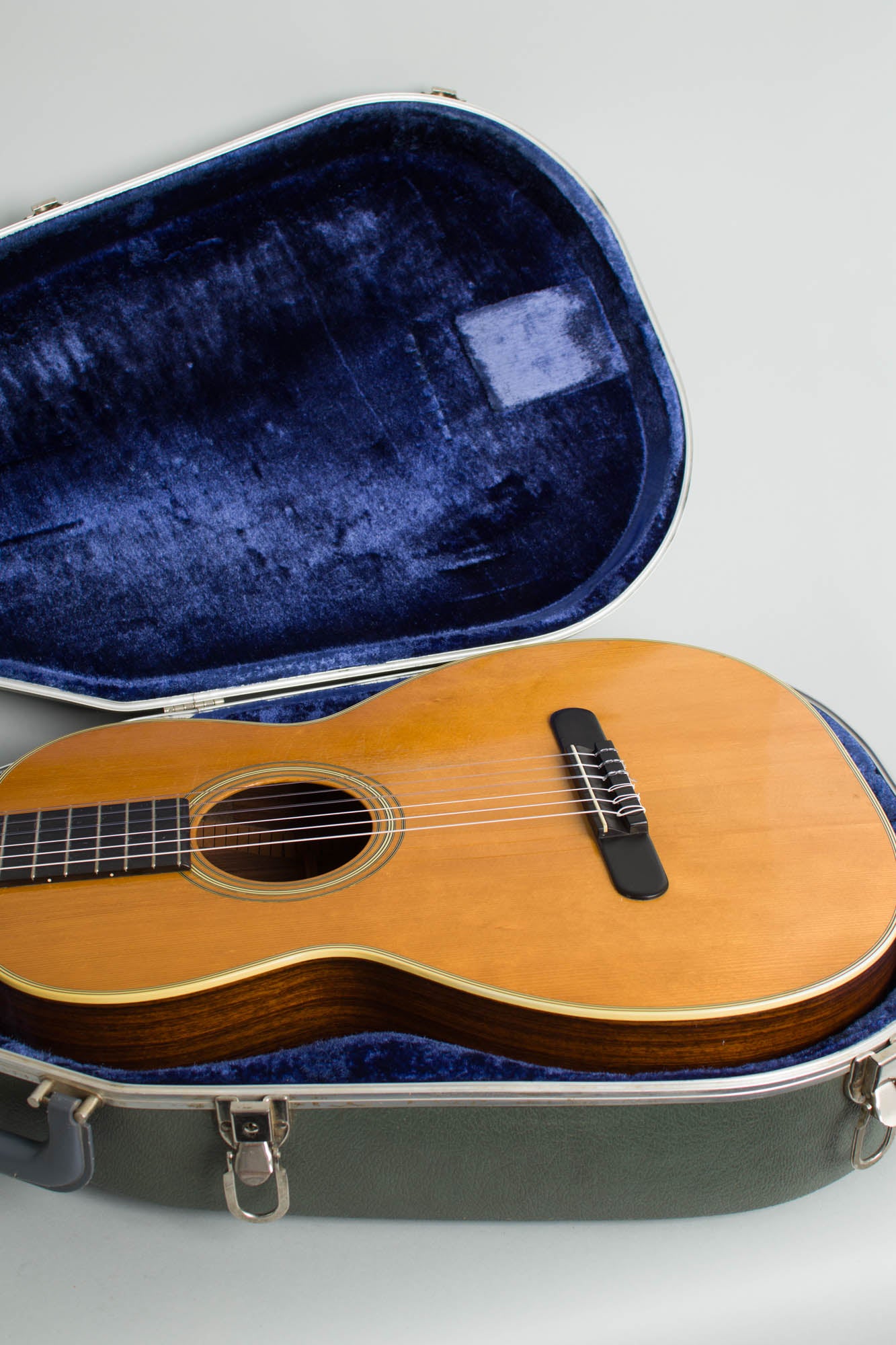 C. F. Martin 00-28C Classical Guitar (1972)