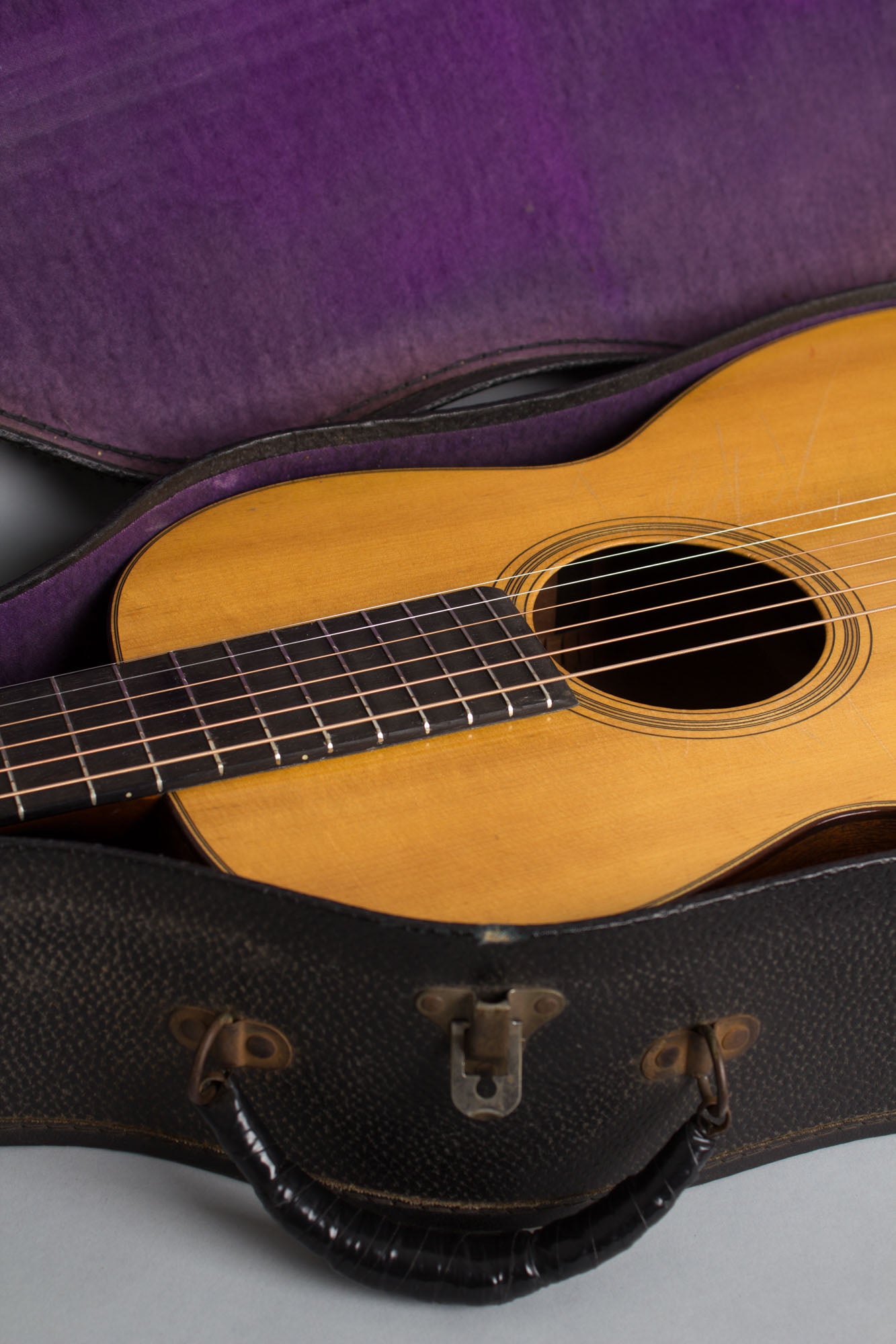 C. F. Martin 0-18 Flat Top Acoustic Guitar (1929)