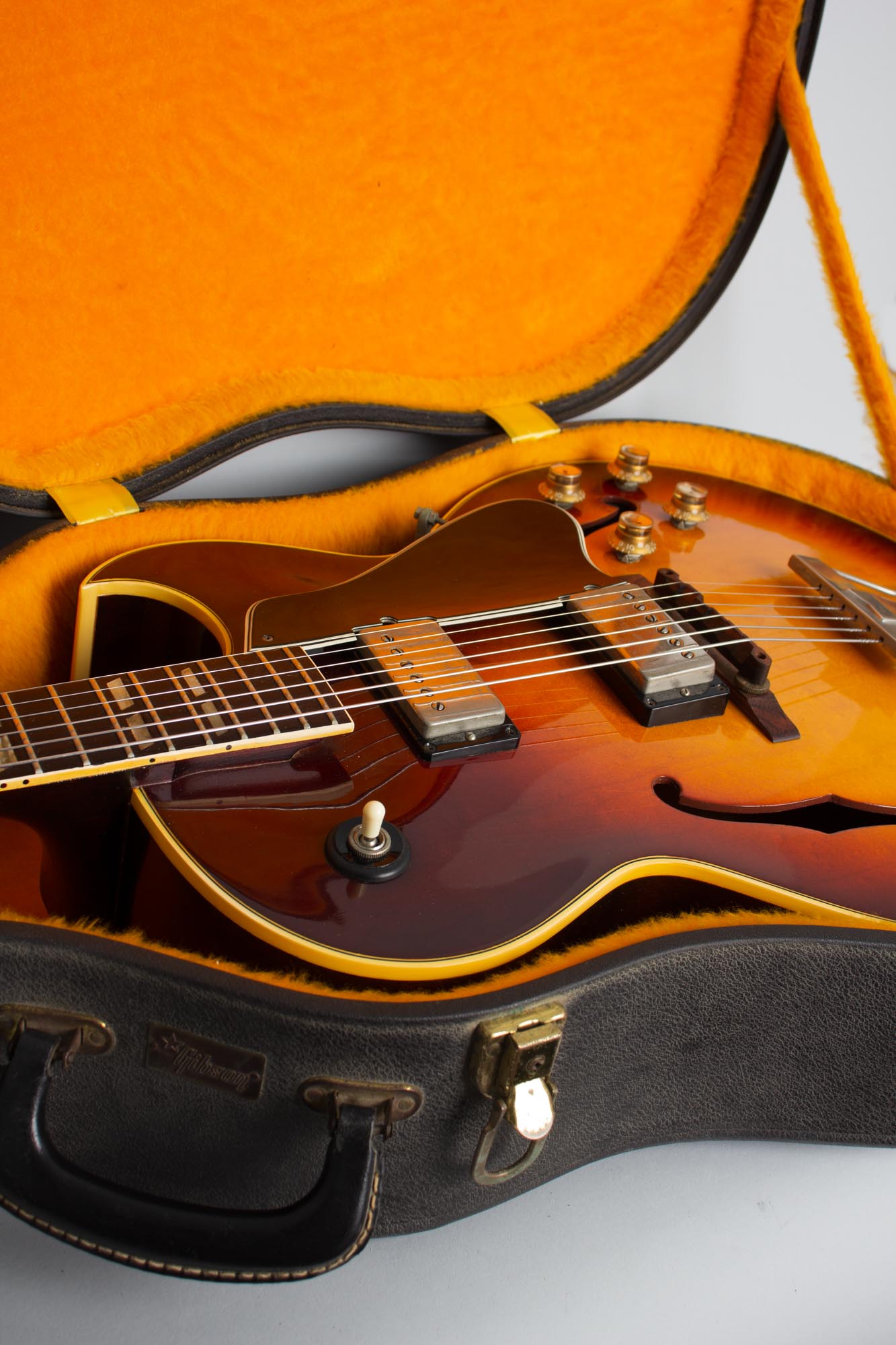 Gibson ES-175D Arch Top Hollow Body Electric Guitar (1965)