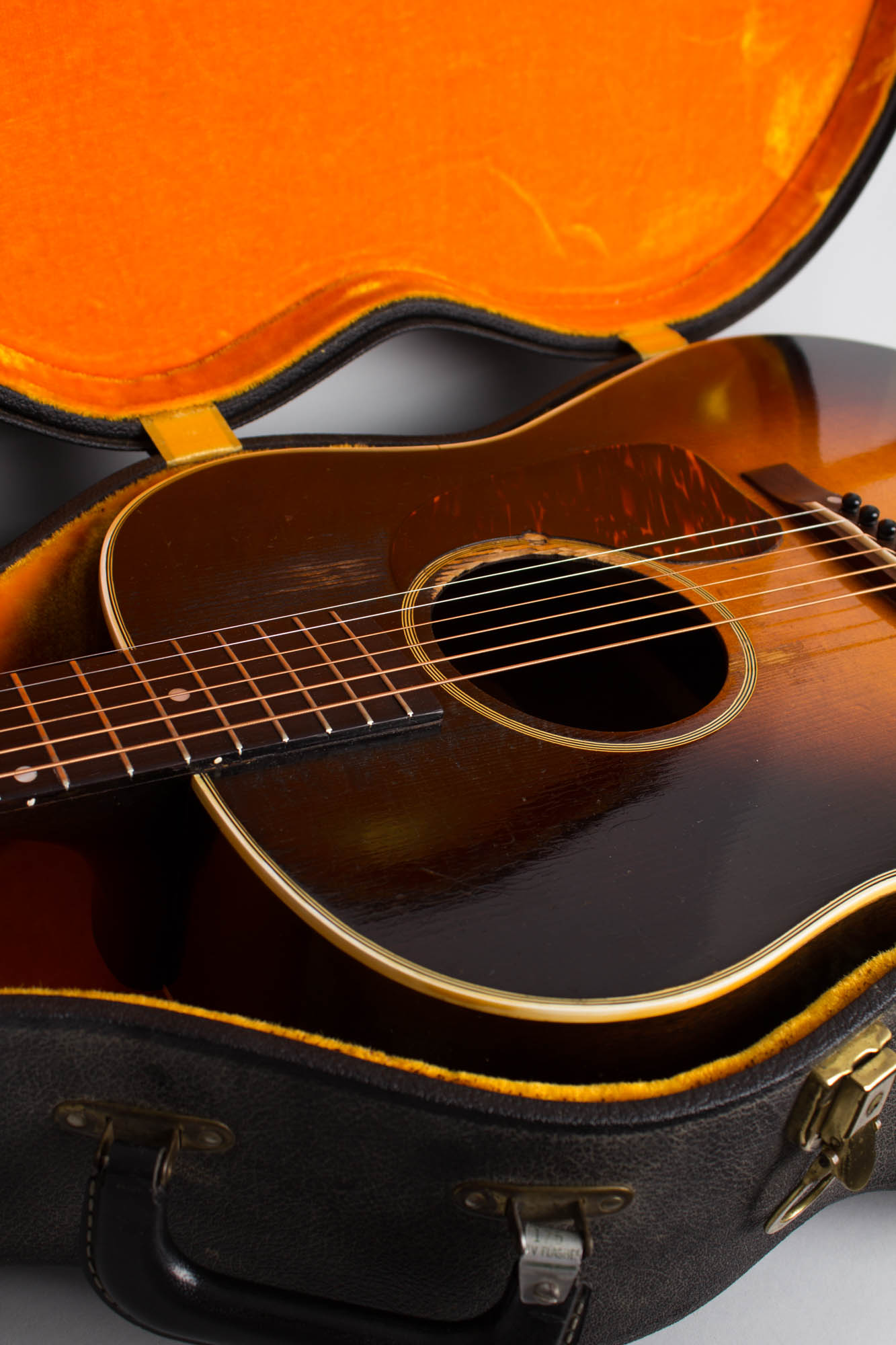 Gibson J-45 Banner Acoustic Guitar (1943)
